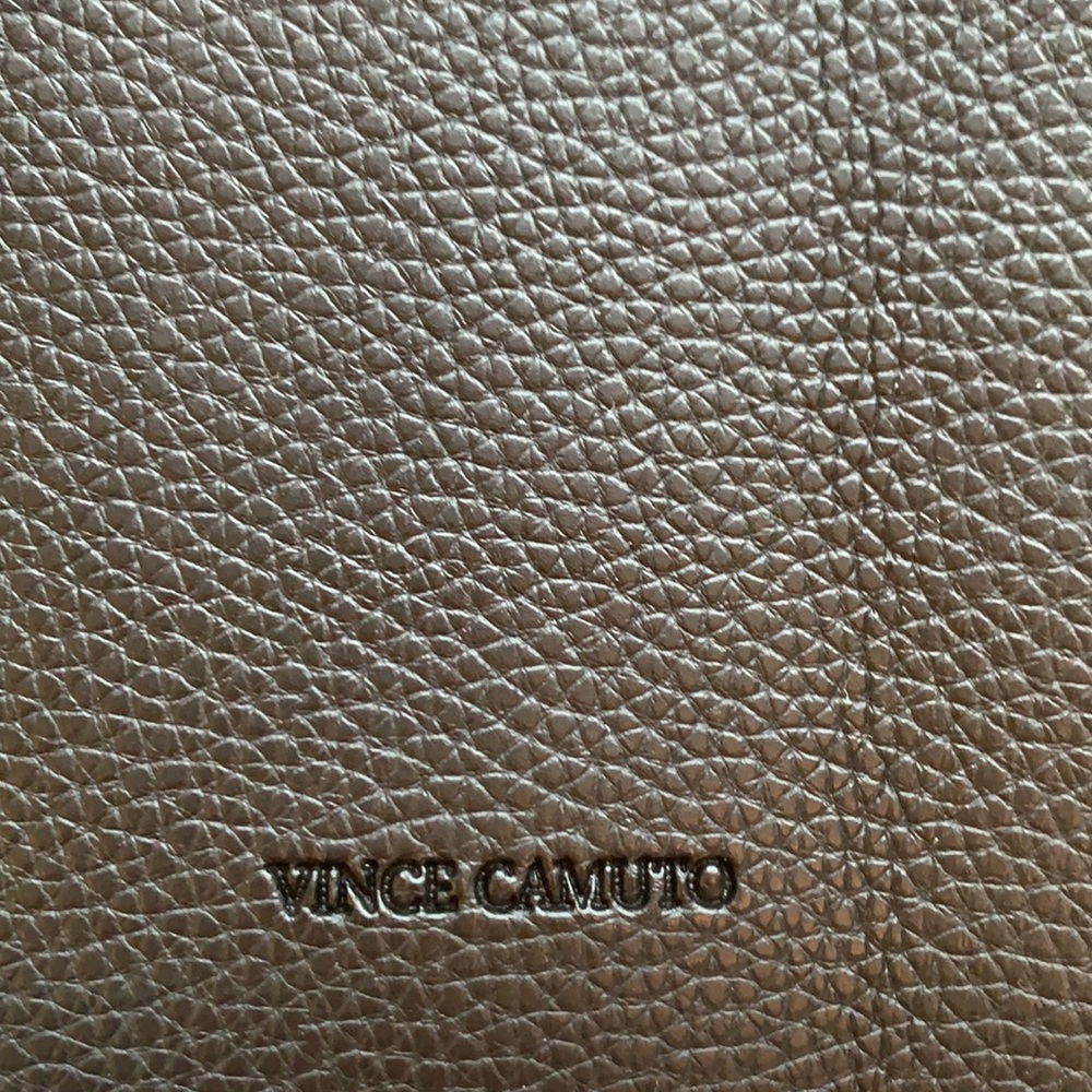 Black Vince Camuto tote - Picture 3 of 5